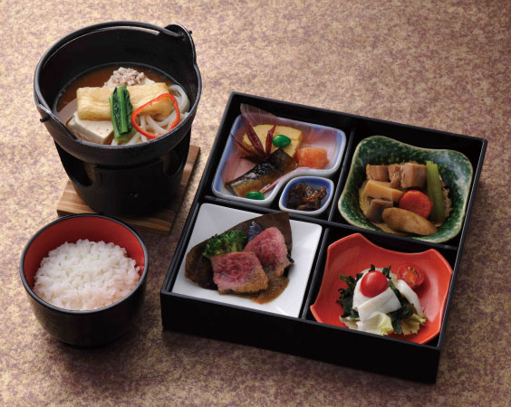 芙蓉の松華堂弁当